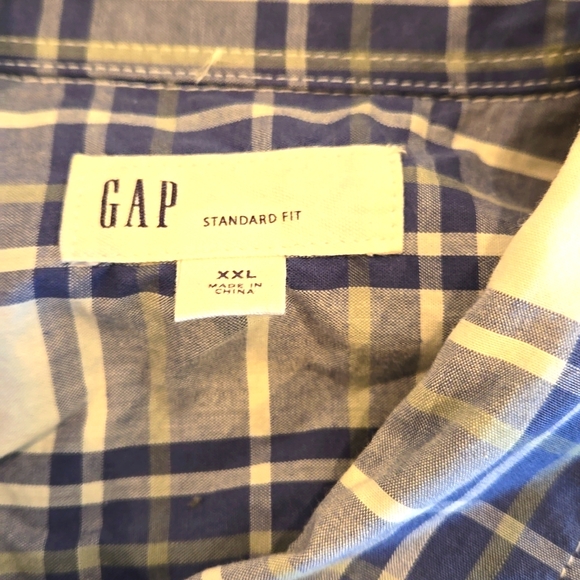 GAP Blue Short Sleeve Plaid Button Down Classic Fit Shirt- Size … - Picture 2 of 7